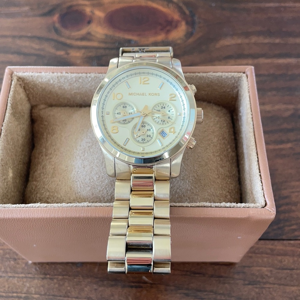 Michael Kors MK-5055 gold watch